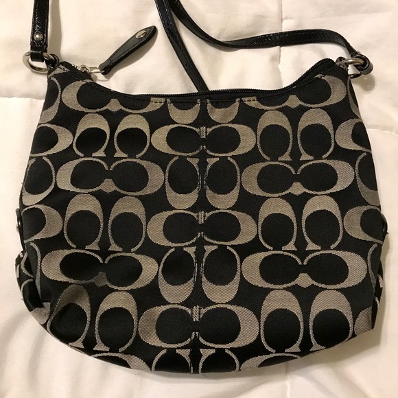 *SOLD* Coach Purse - Picture 3 of 4